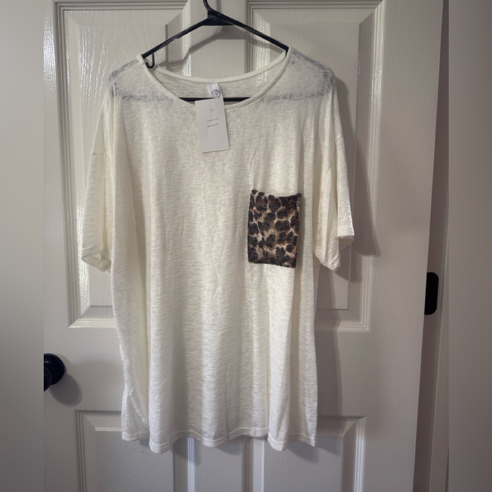 Leopard Accent White Short Sleeve Tee